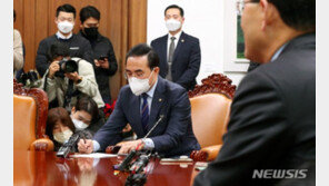 박홍근 “많은 쟁점 이견 좁혀…與 중재안 수용해야”