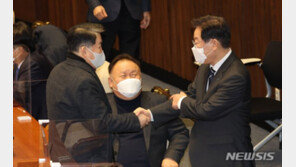 野 이상민 “이재명 당대표직 수행, 별로 지혜롭지 않아”