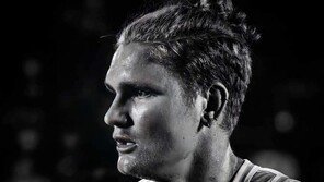 땀 흘린 손으로 조명탑 만졌다가…러 10대 농구천재 감전사 비극