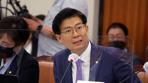 조정훈 “이상민·이재명 동반 사퇴해야…우리 정치 아무 것도 못하고 있어”