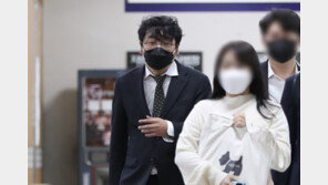 ‘1100억대 사기 혐의’ 빗썸 이정훈 1심 판결 내년 1월로 연기