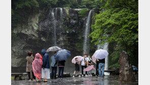 제주, 세계지질공원 세번째 ‘재인증’…유네스코 자연과학 ‘3관왕’ 유지