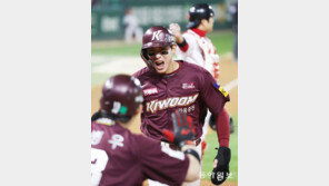 이정후 美 진출 선언 하루만에 MLB.com “한국발 선풍” 관심