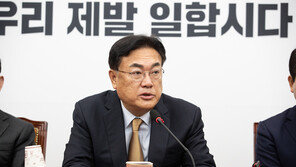 與 ‘정진석 비대위’ 오늘 출범 100일…연탄나눔 봉사 활동