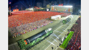 “北 훈련장에 최대 1만2000명 집결…대규모 열병식 임박 가능성”