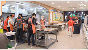 35년간 무료 배식한 ‘밥퍼’…2억 못내면 건물 철거 될수도