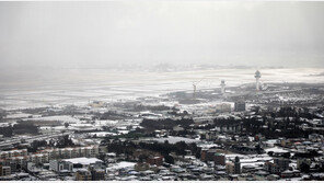 제주공항 ‘올스톱’…오전 항공기 ‘전편 결항’