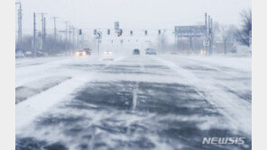 美, 최악의 크리스마스…눈폭풍에 500명 고립, 한파로 22명 사망