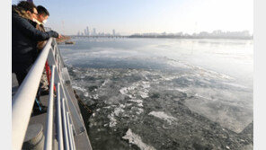 한강 올겨울 첫 얼음… 평년보다 16일 일러