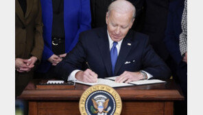 美 “주한미군 규모 유지… 대만에 무기 지원” 