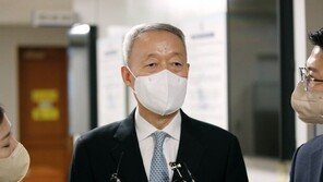 檢, ‘블랙리스트 의혹’ 백운규 등 연내 기소 방침