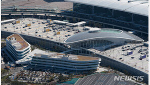 인천공항서 50대 근무자 토잉카에 깔려 숨져…사고 원인 조사