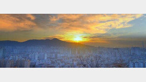 “일출도 보고 떡국도 먹고”…3년만에 서울 해맞이 행사