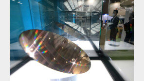 ‘반도체 한겨울’ 재고 10년만에 최고…감산·감원 비상경영 잇따라