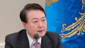 尹 “野 발목잡기로 법인세 인하 안돼…반도체 세제지원 추가 확대”