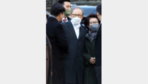 이명박 전 대통령 옆 권성동…MB 찾는 與 당권주자들