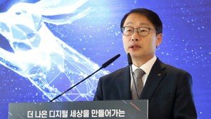 구현모 KT 대표 “지난해 매출 사상 최대 예상…안전 운용 중요”