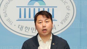 [단독]장예찬, 5일 청년최고위원 출마 선언…친윤 핵심 이철규 지원 사격