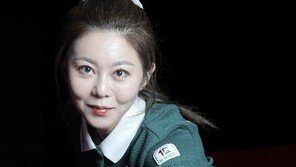 상자 딛고 당구치던 꼬마 김가영, 포켓볼 이어 3쿠션 여제로