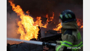 오세훈, 구룡마을 찾아…“이재민 주거이전 대책 마련”