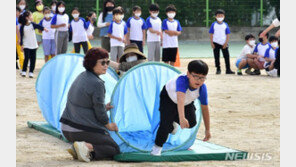 교육부 “30일부터 학교도 실내 마스크 ‘권고’…지침 안내할 것”