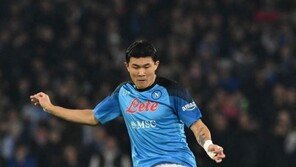 손흥민도 못 들어 올린 빅리그 우승컵…김민재가 먼저?