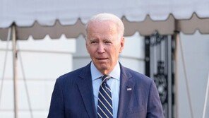 바이든, ‘6년 공석’ 北인권특사에 줄리 터너 임명…대북압박 수위 높이나