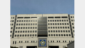 父 학대 살해하고 냉장고에 사체 유기한 20대 항소, 檢도