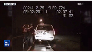 과거 음주운전 체포 영상 소환된 추신수…학폭 안우진 옹호 ‘거센 역풍’