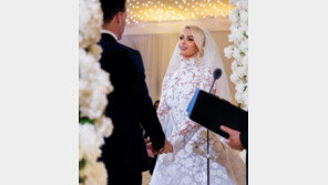 ‘난임’ 패리스 힐튼, 대리모 통해 득남 “꿈 같은 일”