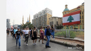 레바논 검찰, 베이루트 대폭발 용의자들 석방…조사단장 판사 고발