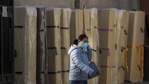 中 “코로나19 감염자·병원내 사망자 대폭 감소”…병원 사망자 79%↓