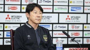 인도네시아축구협회 “올해 말까지 신태용 감독 체제로”
