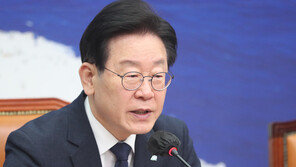 “檢 9시반 vs 李 10시반”…소환 이틀 앞두고 여전히 출석시간 신경전