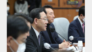 주호영, 野 추경 요구에 “나랏빚 1000조 원 넘어…말도 안 된다”