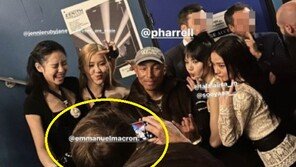 “블랙핑크 사진이나 찍고 있나”…佛대통령에 분노의 댓글