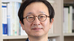 尹대통령, 권익위 부위원장에 정승윤 부산대 로스쿨 교수 임명