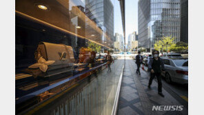 LVMH, 올해 미·유럽 경제 둔화에도 낙관…“中 소비자 돌아왔다”