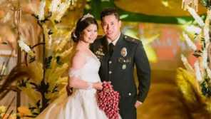 “물가가 너무 올라서”…‘양파’ 부케 들고 결혼한 신부