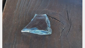 해운대 엘시티 유리창 파손…도로에 15㎝ 유리조각 떨어져