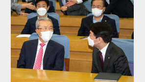안철수 만난 김종인 “내년 총선 수도권 중요” 조언