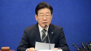 이재명, 오늘 중앙지검 도착 후 첫 일정은…‘지지자들에 인사’