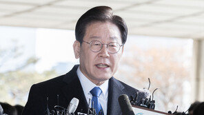 ‘대장동 의혹’ 이재명 檢조사 시작…늦은 밤 마라톤 조사 전망