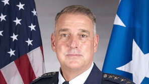 美공군대장 “中과 대만 놓고 2025년 전쟁 가능성” 메모 파장 