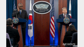 美 국방부 “중국·북한 맞서 한국·필리핀 동맹 강조”