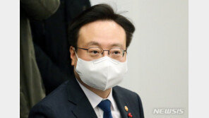 복지부 “국민연금 15% 단계적 인상 방안, 정부안 아냐”