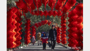 다시 지갑 연 中…춘제 연휴 보복 소비 급증