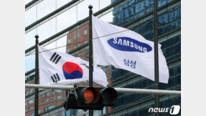 삼성 반도체 ‘어닝쇼크’…4분기 영업익 97% 급감, 적자 겨우 면해