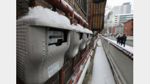 정부, 난방비 지원 확대… 기초수급자-차상위층에 59만2000원 일괄 지원 