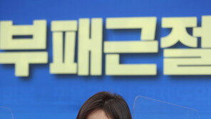 근로소득 상위 20% 연봉, 하위 20%의 15배…“격차해소 정책펴야”